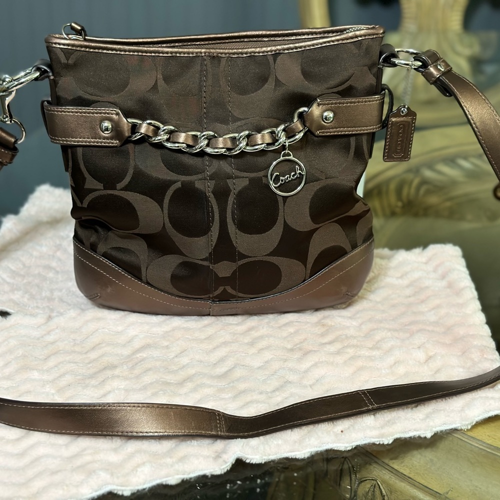 Used crossbody used bag.